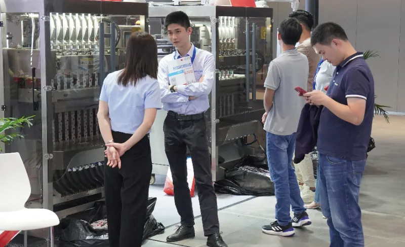 Выставка Чэнъи